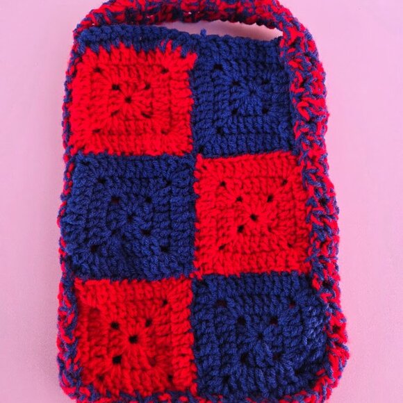 Handmade Crochet Red & Blue Checkered Purse - Picture 3 of 8